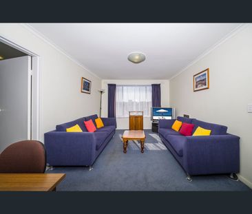 10/246 Buckley Street, Essendon, Vic 3040 - Photo 1