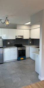 $2490 Beach View renovated unit - Photo 3