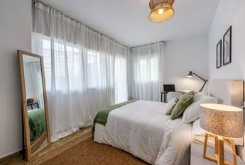 Calle Fernández Fermina, Málaga, Andalusia 29006