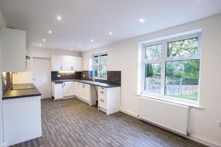 3 bedroom semi-detached house to rent - Photo 5