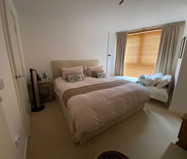 2 Bed Flat, Osiers Road, SW18 - Photo 6