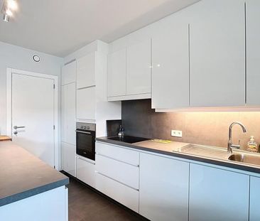 Gelijkvloers appartement in centrum Ninove - euro790 + euro60 - Photo 5