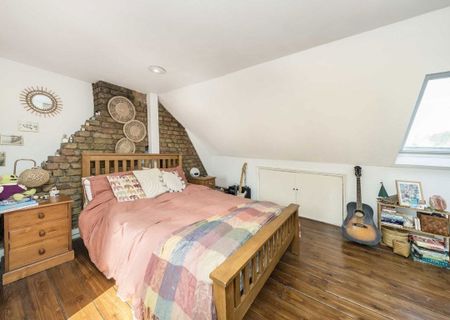 Duntshill Road, SW18 4QN, London - Photo 3