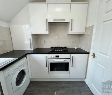 2 Bedroom Apartment To Let - Photo 5