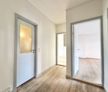Lys og indbydende lejlighed i Odense C med gode faciliteter - Foto 4