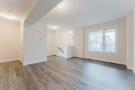 For Lease - 207 Speckled Alder Row, Barrhaven, Ontario - Photo 4