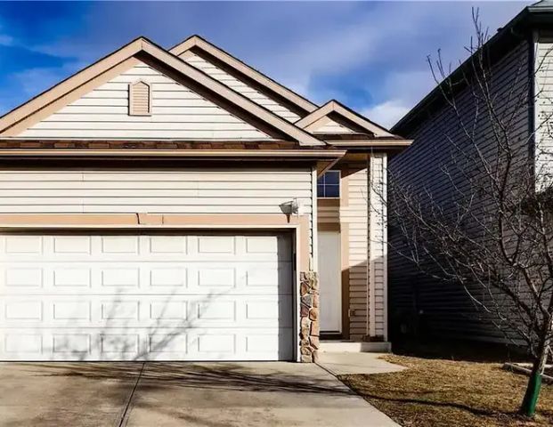 Ground floor suite - Attentive Christian Landlords | Calgary - Photo 1