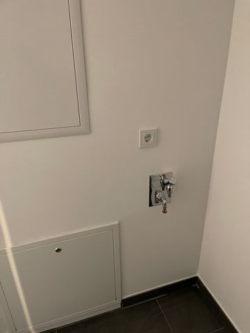 Erstbezug Neubau Sehr schöne, große, helle und ruhige EG 2 Zimmer -Whg. mit Gar ... - Photo 5