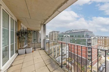 3 bedroom flat to rent - Photo 3