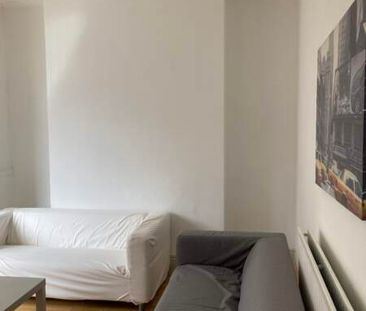 Large First Floor Double – Cromwell Street - Photo 1