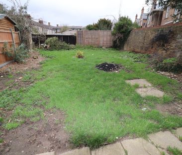 Springfield Road - Chelmsford - Photo 2