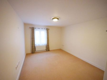 2 bedroom coach house to rent - Photo 3
