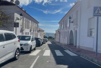 RENTED FOR LONG TERM FROM 01/11/2025 NICE APARTMENT IN THE CENTER OF BENALMADENA VILLAGE