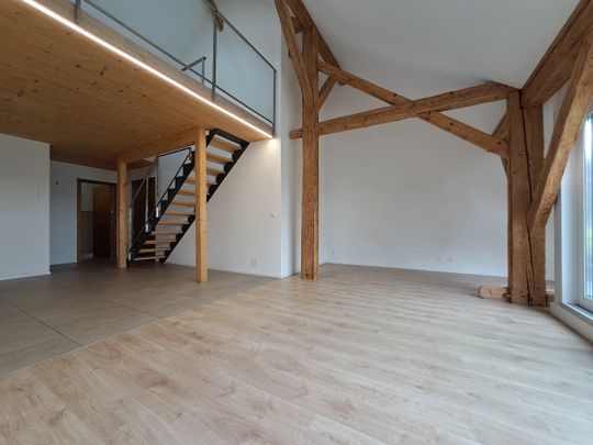 RUEYRES 8, Loft de ~ 78m2 avec mezzanine et aux poutres apparentes - Photo 1