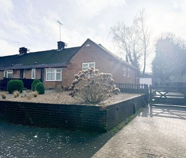 3 bedroom semi-detached bungalow to rent - Photo 4