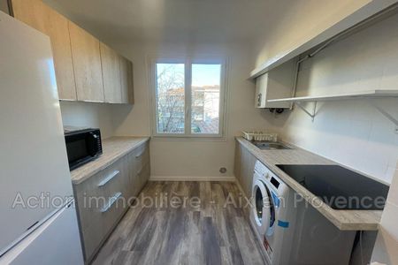 Location appartement, Aix-en-Provence - Photo 2