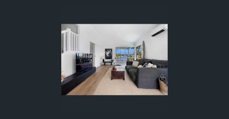 EXCEPTIONAL CONTEMPORARY HOME FOR RENT WITH SPECTACULAR PANORAMIC WATERFRONT VIEWS - Photo 2