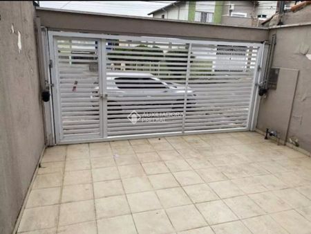 Sobrado com 3 quartos e 110m² para alugar em Campestre, Santo André. - Foto 4
