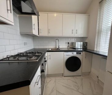 2 bedroom maisonette to rent - Photo 3