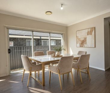 Spacious Family Home with Multiple Living Areas - Photo 3