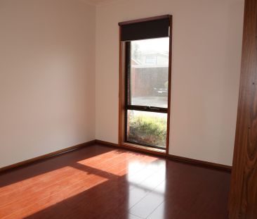 Clean and Comfortable Two Bedroom Unit - Photo 1