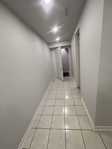 For Lease - 3 Chapparal Drive Unit# Bsmt #2, Brampton, Ontario - Photo 5