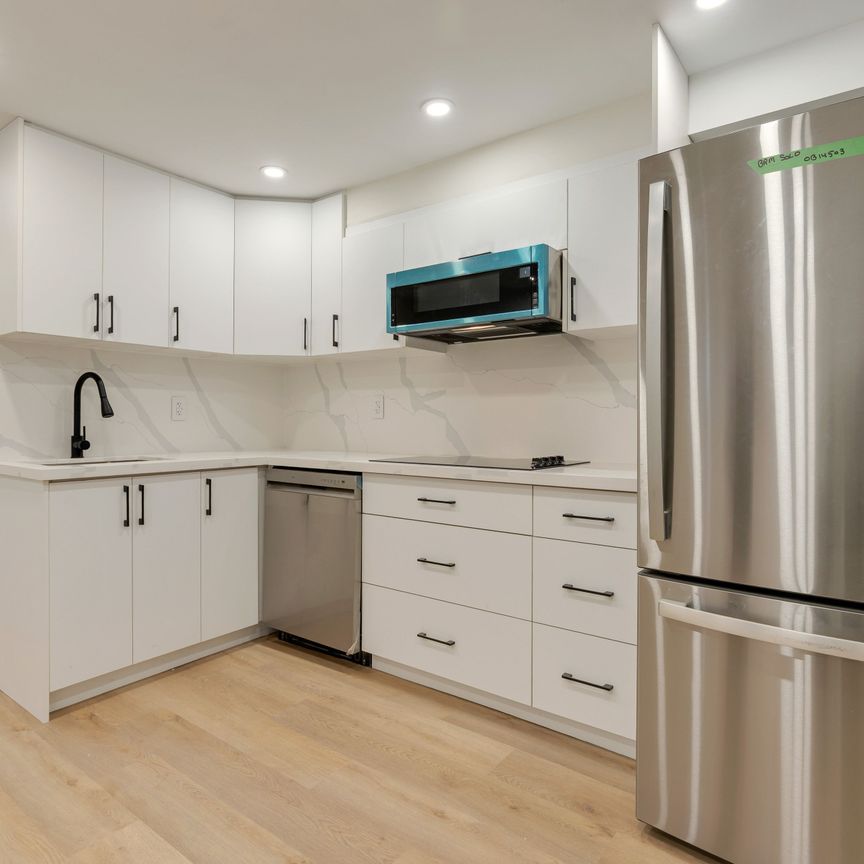 For Lease - 5623 Longboat Avenue Unit# Bsmt, Mississauga, Ontario - Photo 1