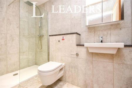 2 bedroom bungalow to rent - Photo 2