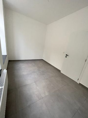 Appartement te huur - Foto 2