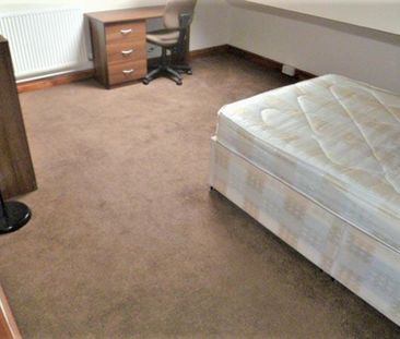 4 bedroom house to rent - Photo 1