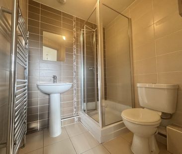 Cranmer Road, Bradford - Photo 5