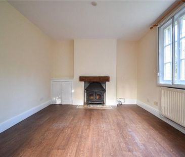 4 bedroom detached house to rent - Photo 4