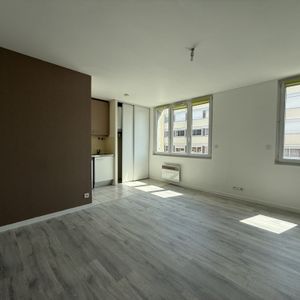 Location Appartement 1 pièce 22m² AMIENS 80000 - Photo 3