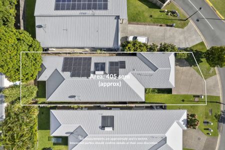 Beautifully Renovated 4-Bedroom Home in Central Maroochydore - Photo 5