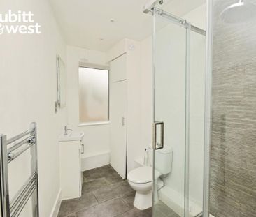 2 bedroom ground floor maisonette to rent - Photo 4