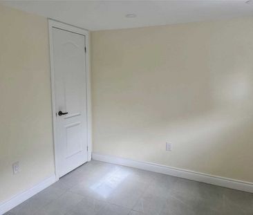 For Lease - 36 Carlyle Crescent Unit# Basement, Brampton, Ontario - Photo 2