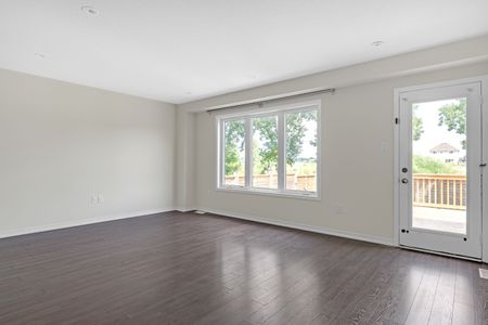 For Lease - 8561 DOGWOOD Crescent, Niagara Falls, Ontario - Photo 2