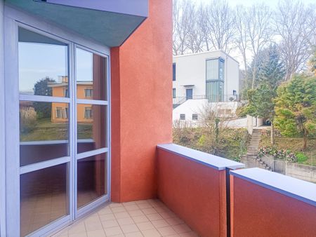 3.5-ROOM APARTMENT WITH TWO LARGE TERRACES - Photo 3