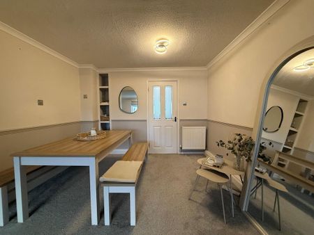 2 bedroom apartment to rent - Photo 4