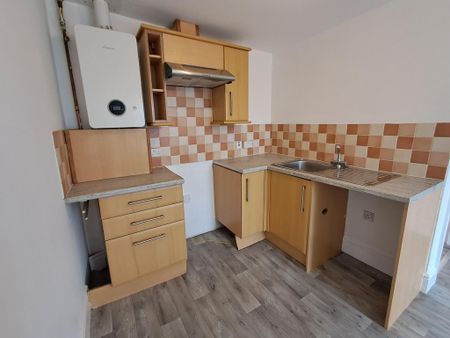 1 bedroom flat to rent - Photo 4