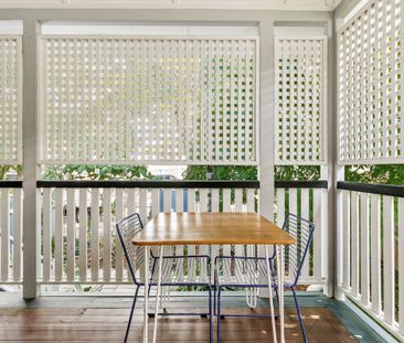 Furnished Queenslander Studio In The Heart Of New Farm - Photo 6