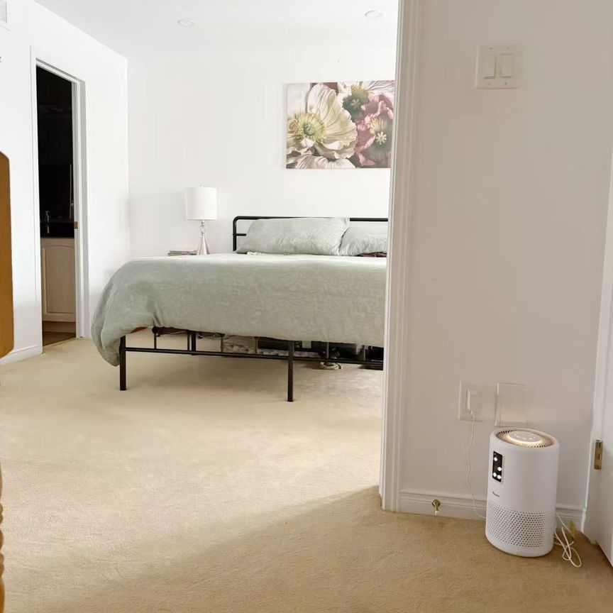 For Lease - 330 Applecross Crescent, Kanata, Ontario - Photo 1