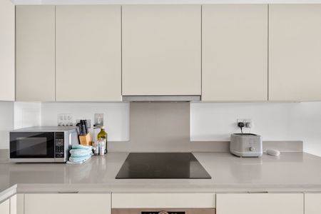 Squire House, 290 Camberwell Road, London, SE5 - Photo 3