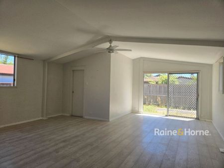 STUDIO CABIN IN UMINA - Photo 3