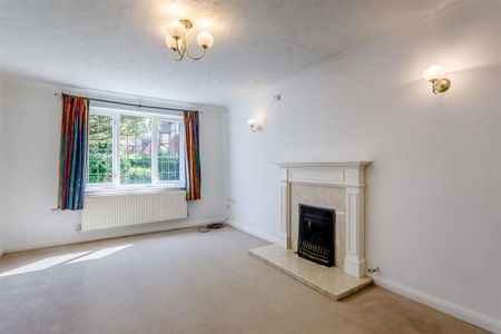 4 bedroom detached house to rent - Photo 3