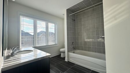 For Lease - 63 Erintol Way, Markham, Ontario - Photo 3