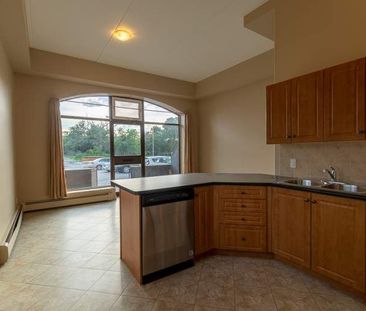 For Lease - 40 Front Street Unit# 102, Thorold, Ontario - Photo 1