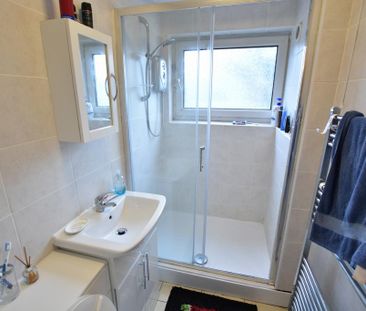 4 bedroom house to rent - Photo 3