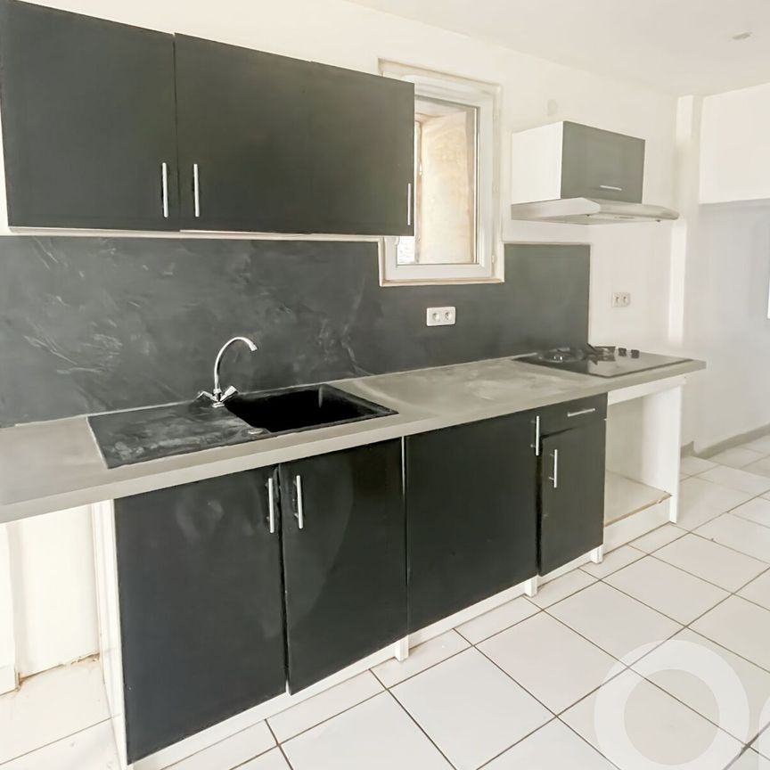 Appartement à louer 3 pièces • Bollène - Photo 1