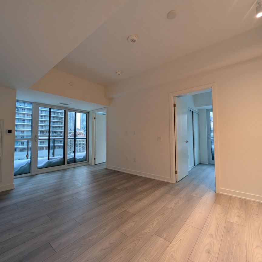 For Lease - 120 Broadway Avenue Unit# 811, Toronto, Ontario - Photo 1